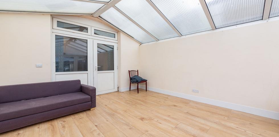 			1 Bedroom, 1 bath, 1 reception Ground Floor Flat			 Dean Road, WILLESDEN GREEN